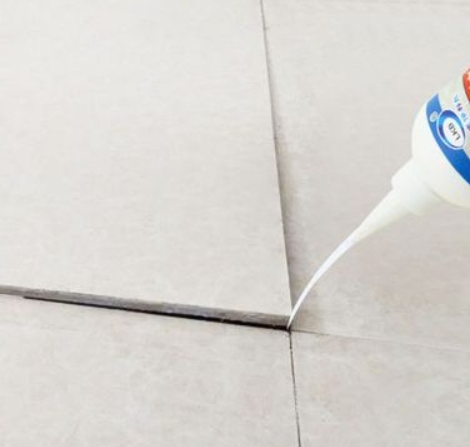 常熟瓷砖空鼓维修公司分享卫生间瓷砖脱落的原因可能有以下几点